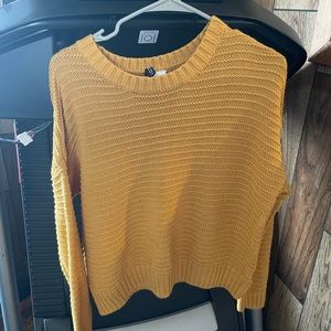 H&M Sweater